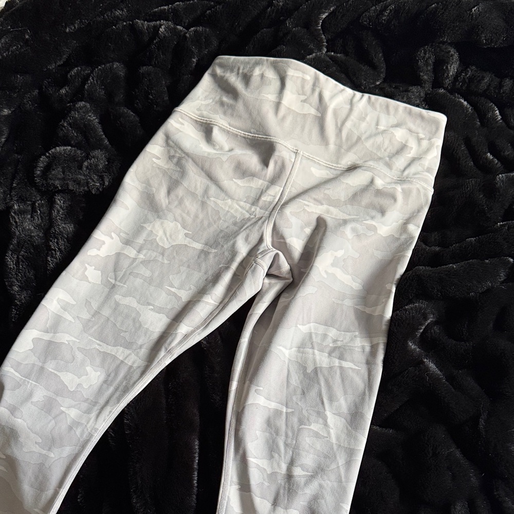 Athleta Light Gray Camouflage Leggings